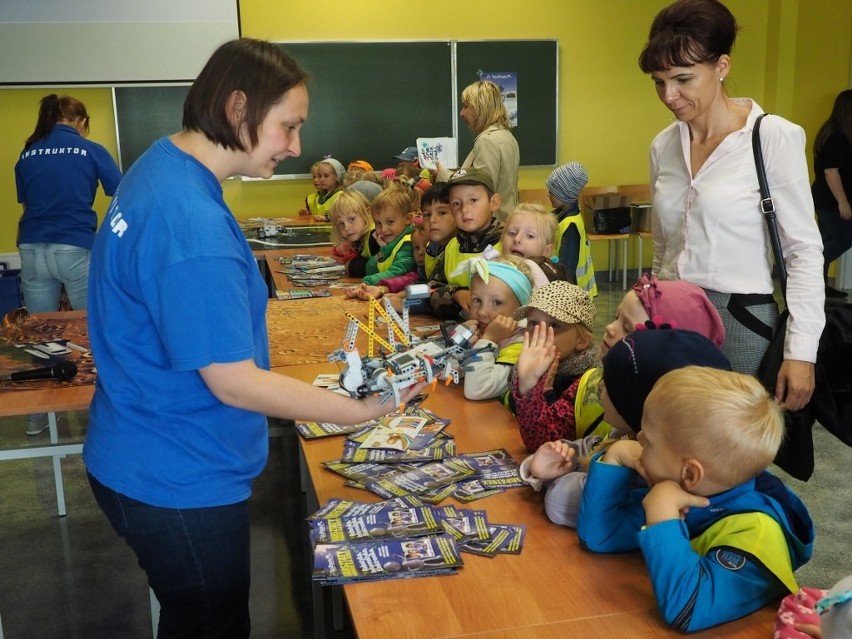 Uczelnia zaplanowała pokazy i wykłady popularnonaukowe z...