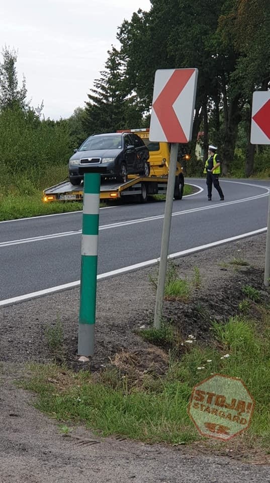 Chociwel. Zderzenie dwóch samochodów na drodze krajowej nr 20. Matka z dziećmi w szpitalu