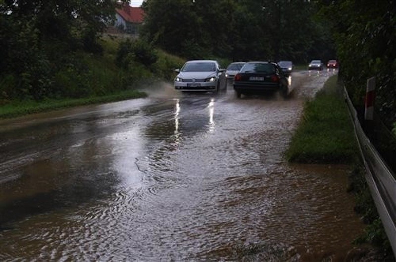 Gwałtowna ulewa na Śląsku i w Zagłębiu