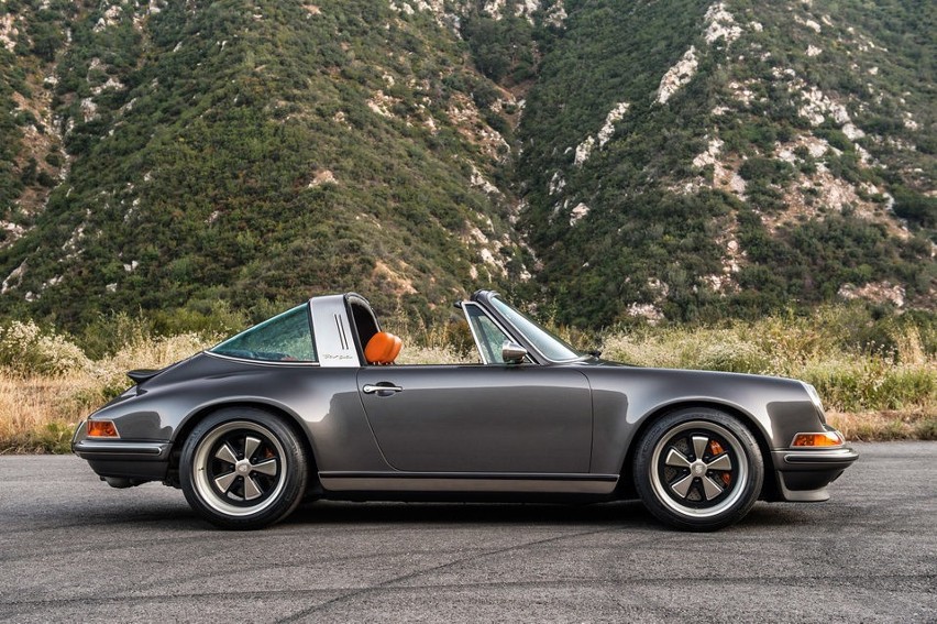 Porsche 911 Targa / Fot,. Singer