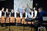 Festiwal Laudate Mariam w "Szklanym Domu” w Ciekotach. Śpiewano najpiękniejsze pieśni maryjne. Zobacz film i zdjęcia