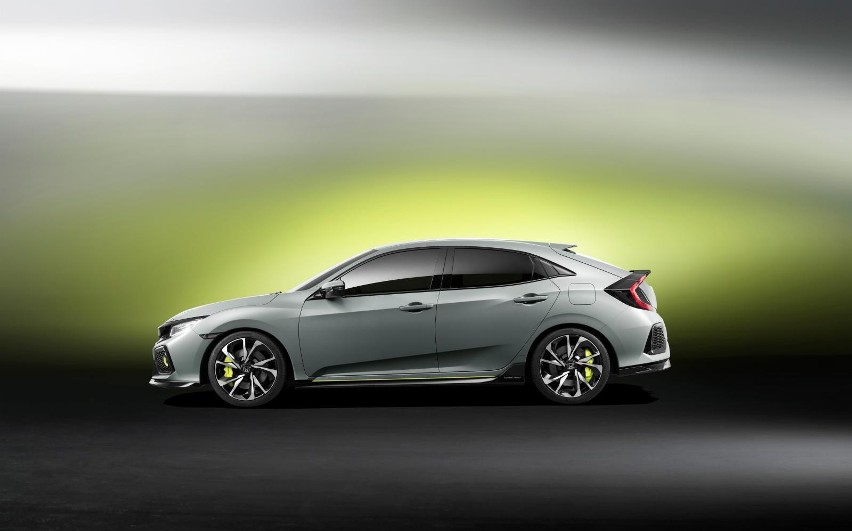 onda Civic Hatchback Prototype posiada ledowe reflektory...