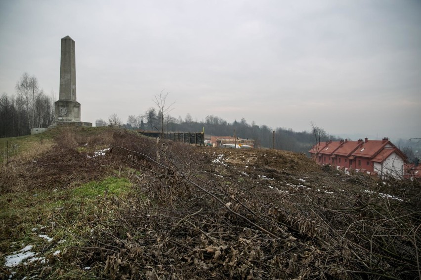 Kraków. Teren wzgórza Kaim częściowo chroniony