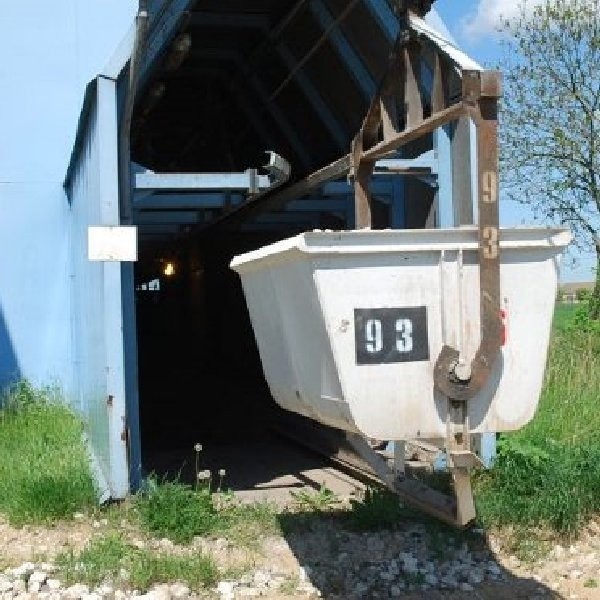 Cementownia "Kujawy" koło Piechcina to jeden zdwóch zakładów firmy Lafarge