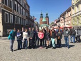 Zagraniczni studenci WSZiA w Opolu poznają polską historię