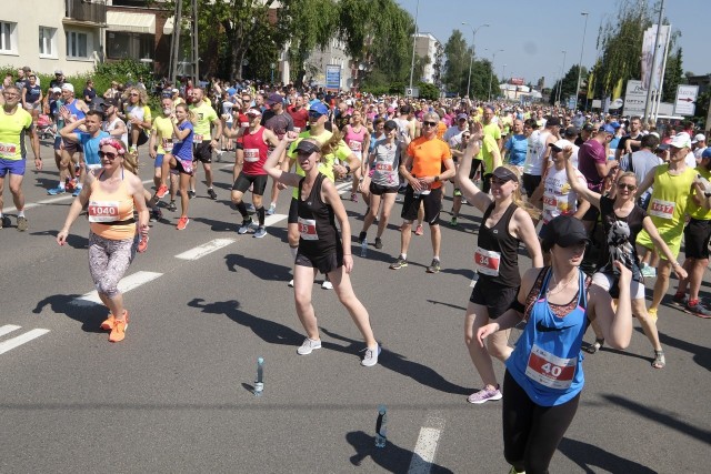 Bieg Szpot Swarzędz 2019 na dystansie 10 kilometrów zorganizowano pod Poznaniem po raz ósmy. W tym roku wystartowało ponad 2 tysiące zawodników. Start biegu zlokalizowano na ulicy Cieszkowskiego, a metę na stadionie miejskim. Przejdź dalej --->
