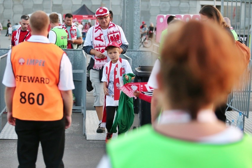 Kibice na meczu Polska - Irlandia we Wrocławiu [ZDJĘCIA]