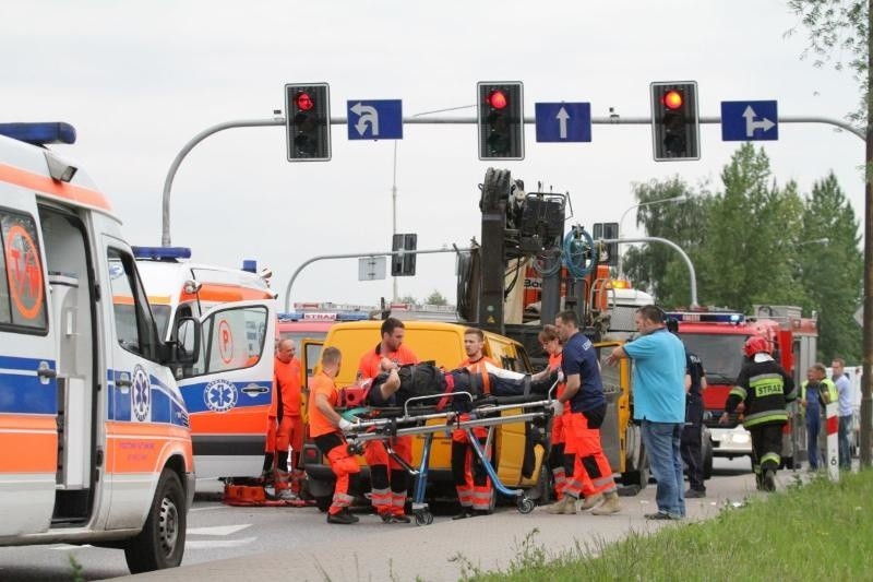 Wypadek w Mirkowie, 26.06.2015, bankowóz Poczty Polskiej...