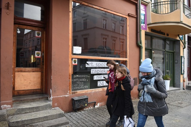 W tym lokalu przy ul. Chełmińskiej doszło do ataku na studentów