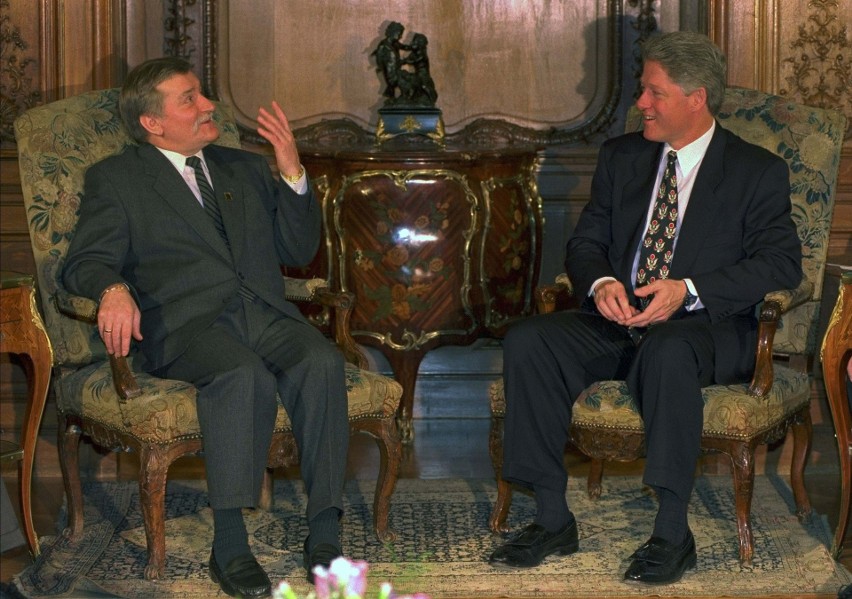 Bill Clinton odwiedził Polskę w 1994 roku (tu na zdjęciu z...