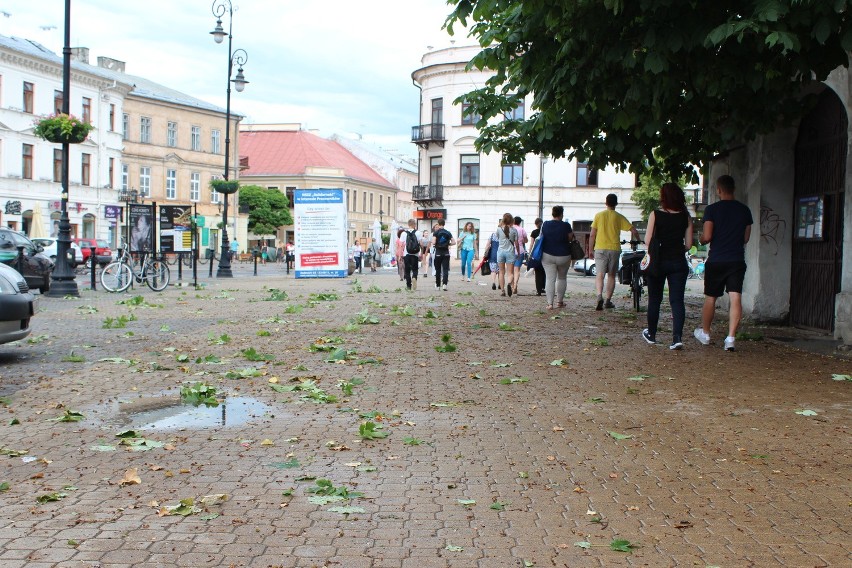 Burza przeszła nad Lublinem. Strefa kibica zamknięta (ZDJĘCIA, WIDEO)