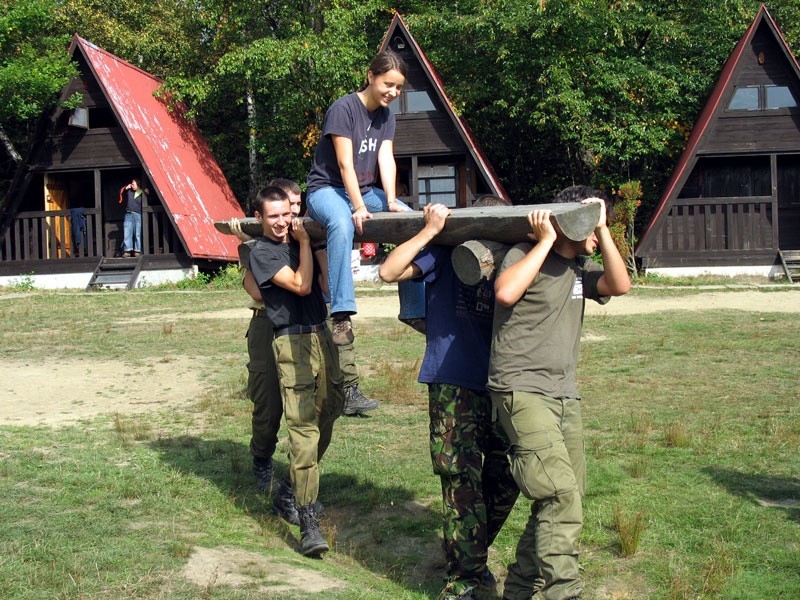 Harcerze nadal świetnie się bawią na obozach