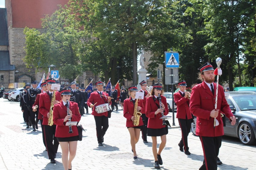 Zarząd Ochotniczej Straży Pożarnej w Szydłowcu zakupił 18...