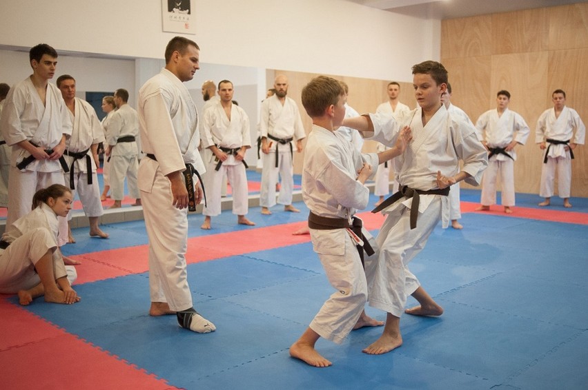 Krakowscy i sądeccy karatecy trenowali pod okiem mistrza świata