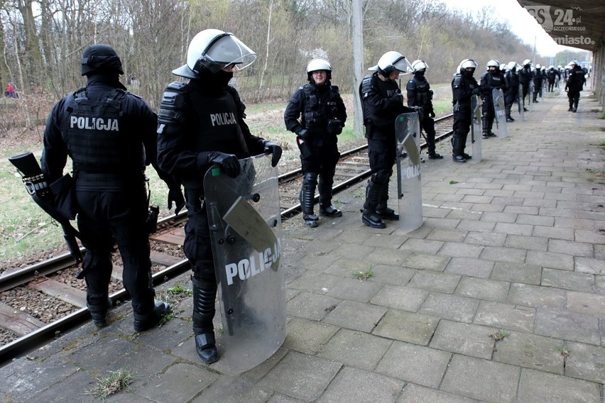 Kibice z Warszawy dotarli do Szczecina około godz. 16.30