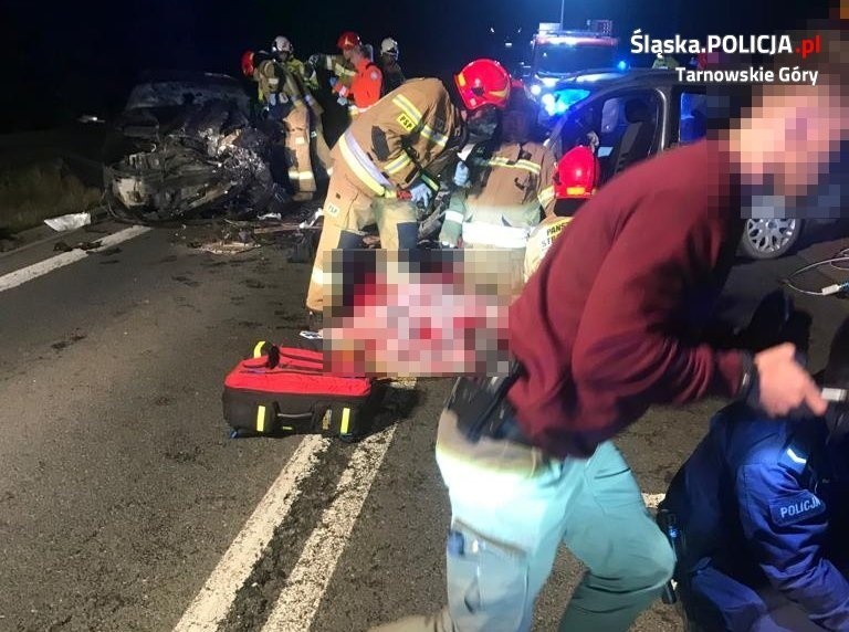 Poważny wypadek na DK78 w Świerklańcu. Pięć osób rannych. ZDJĘCIA