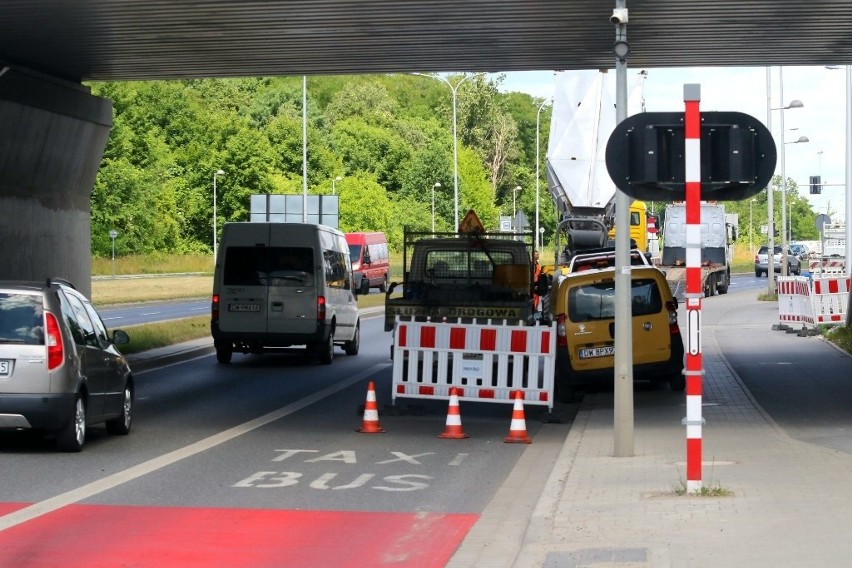 Zakorkowane Jagodno i problemy kierowców po uruchomieniu...