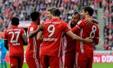 Liga niemiecka. Bayern z Lewandowskim zdobył Kolonię Olkowskiego