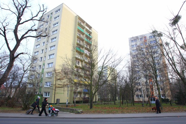 Jako pierwsi z propozycją przejęcia przez miasto mieszkań funkcyjnych wystąpili mieszkańcy wieżowców przy ul. Ugory