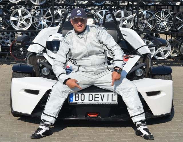 Pojazd KTM X-BOW będzie promował Radom w Europie, a prowadził go będzie Rafał Matejczyk.