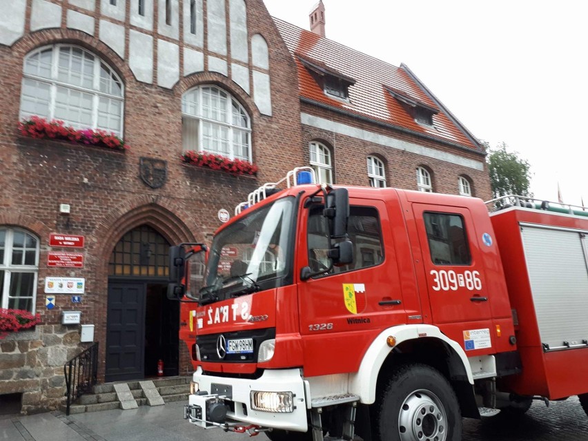 Przechodzące przez lubuskie ulewy, burze i wichury zbierają...