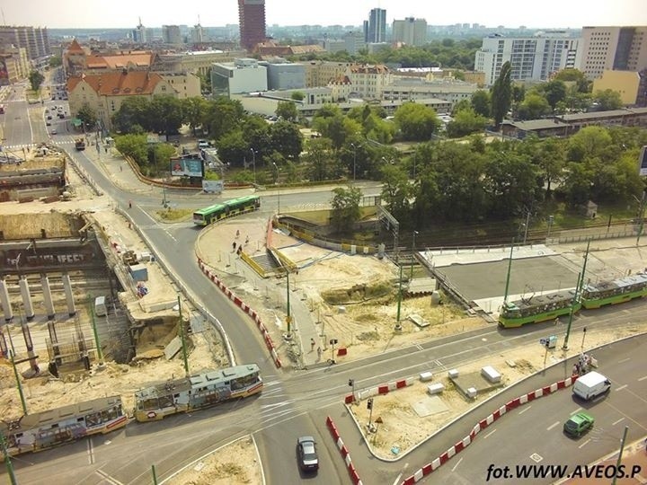 Kaponiera z lotu ptaka: Tak wygląda remont z góry