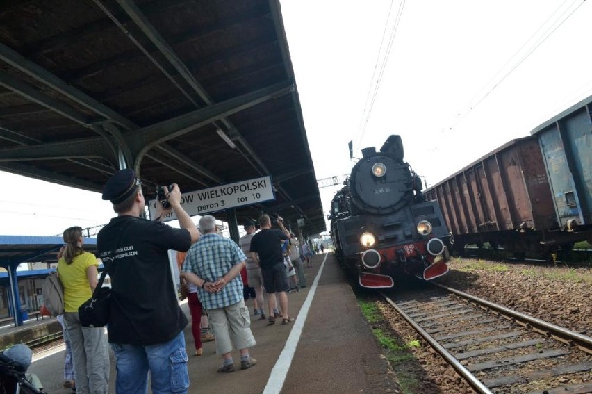 Ostrów Wielkopolski: Pociągi retro na stacji kolejowej