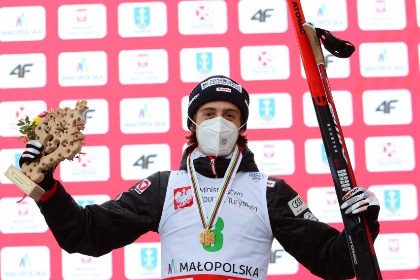 MŚ juniorów Zakopane 2022. Pierwsze medale rozdano w kombinacji norweskiej. Pora na skoki narciarskie