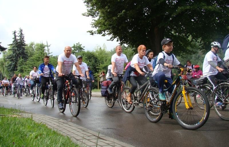 Oświęcim. Rodzinny Rajd Rowerowy po raz 20. Na starcie stanęło ponad 1000 rowerzystów [ZDJĘCIA]