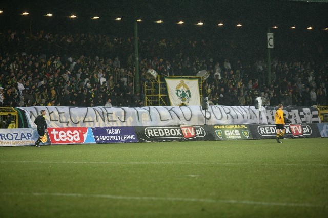 GKS Katowice - GKS Bodganka 4:2. Kibice gospodarzy wywiesili transparent wspierający akcję fanów z Łęcznej, domagających się przywrócenia starej nazwy klubu