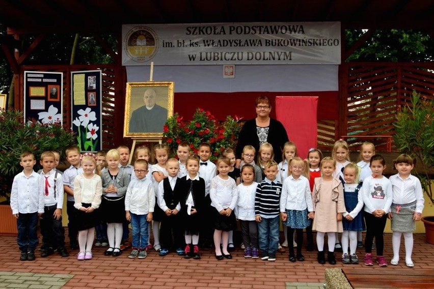 Podczas uroczystości w lubickiej szkole marek olszewski,...