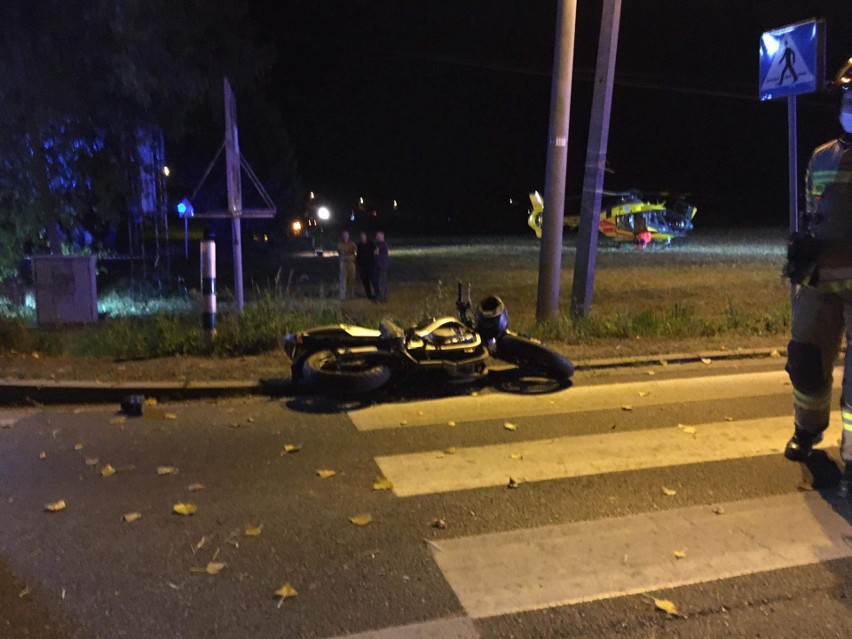 Motocyklista zderzył się z samochodem osobowym na drodze wojewódzkiej Kraków - Skała. Motocyklista nie żyje