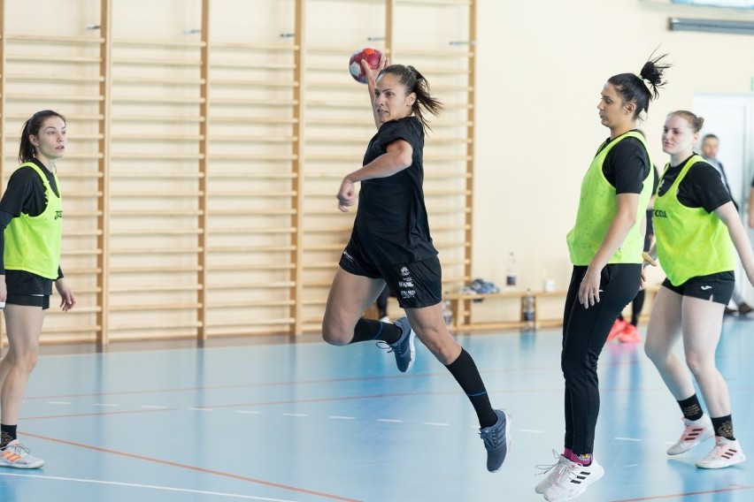 PGNiG Superliga Kobiet. Kolejna Brazylijka zagra w Suzuki Koronie Handball Kielce