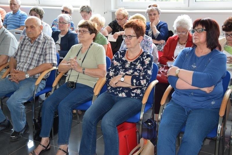 Słuchacze radziejowskiego Uniwersytetu Trzeciego Wieku wysłuchali prelekcji o zmianach w prawie wyborczym