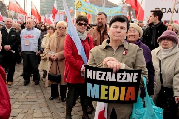 Manifestacja obrońców Radia Maryja i TV Trwam w Gdańsku.
