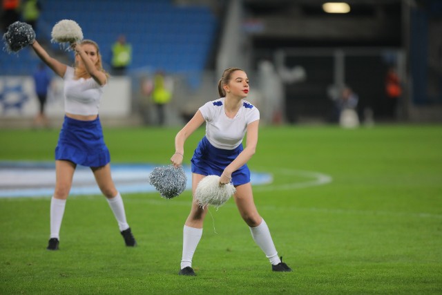 Kolejorz Girls przypomniały się kibicom podczas hitowego starcia Lecha z Legią (1:0)