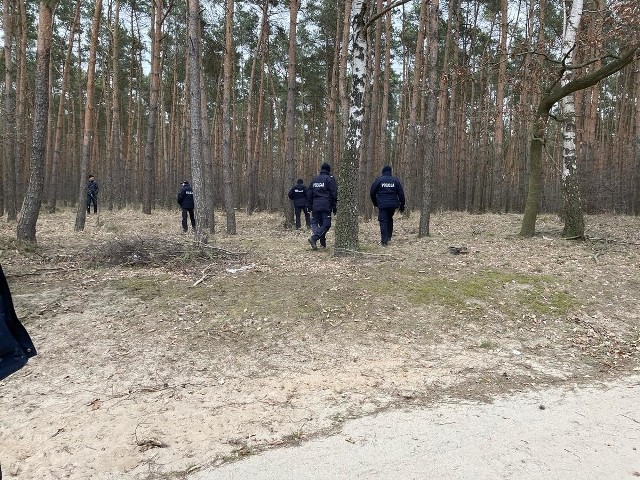 Mężczyznę znaleziono w pobliskiej miejscowości.