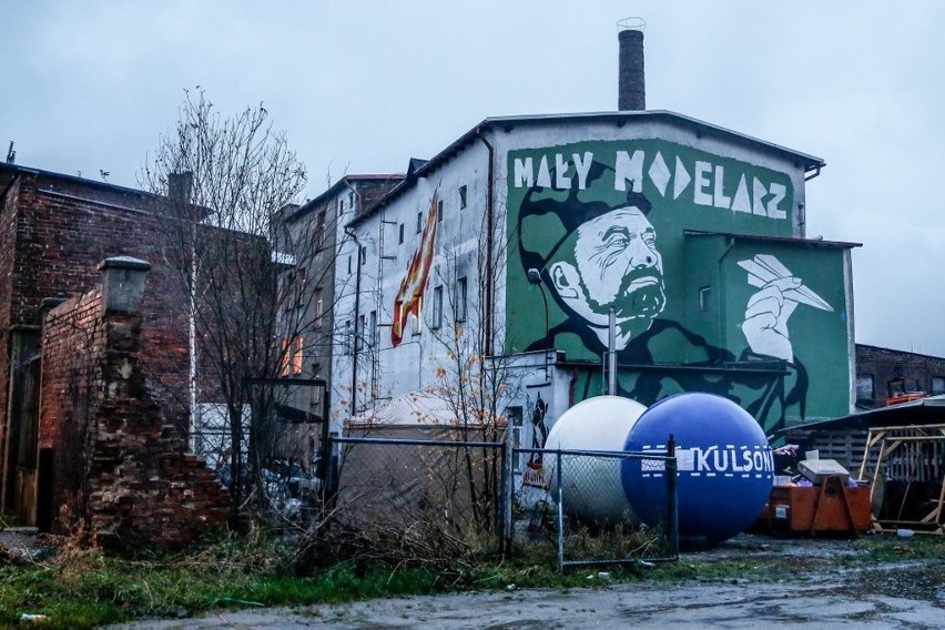 Mural z Antonim Macierewiczem w Gdańsku