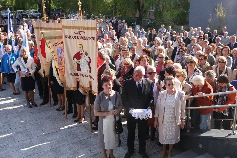 Konsekracja kościoła na opolskich "Chabrach".