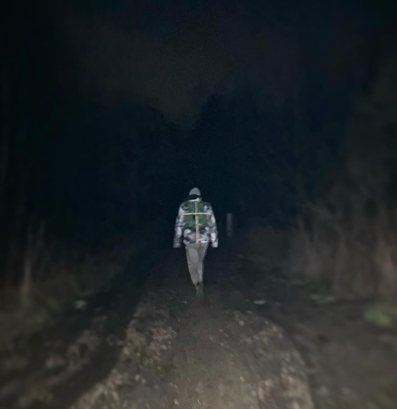 Szedł nocą przez 40 km.