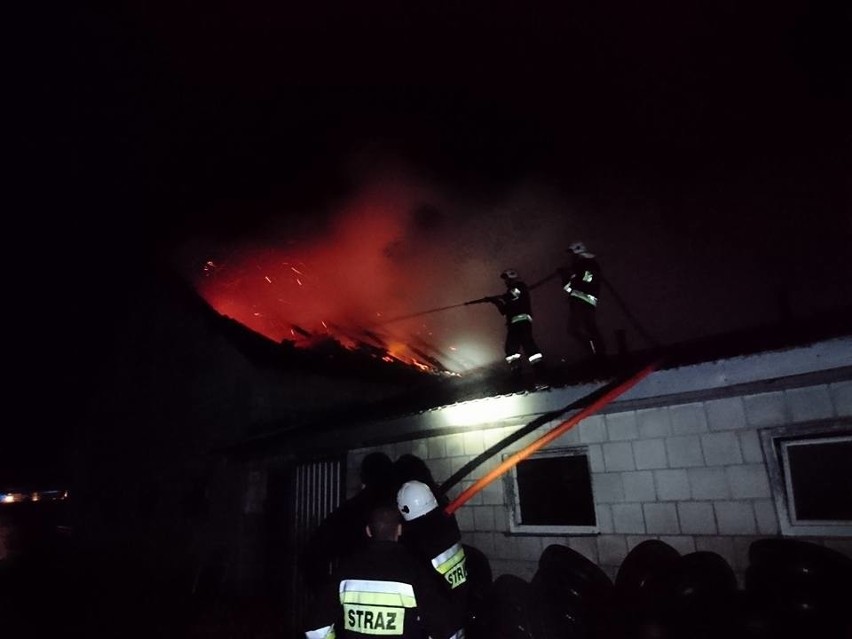 Skutki wczorajszej burzy. Pożar oboro-stodoły