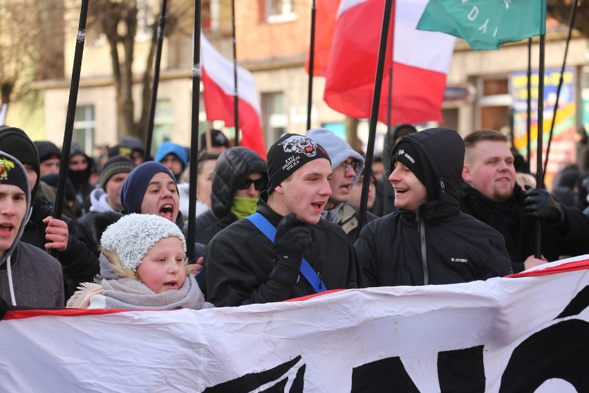 III Marsz Pamięci Żołnierzy Wyklętych w Hajnówce 2018. Policja użyła siły (zdjęcia, wideo)