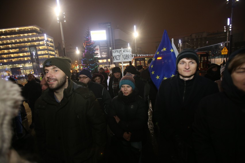 Protest studentów w Katowicach protestowali przeciwko...