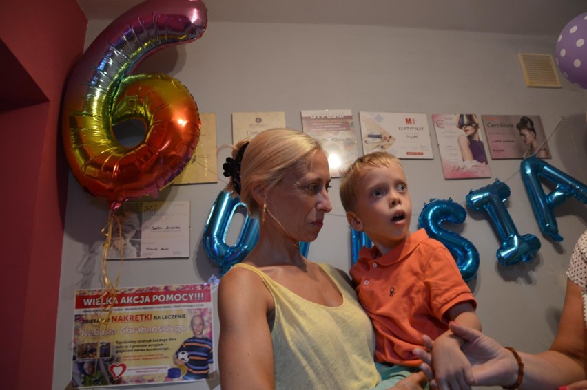 Urodzinowa akcja charytatywna dla sześcioletniego Olusia z Łowicza [ZDJĘCIA]