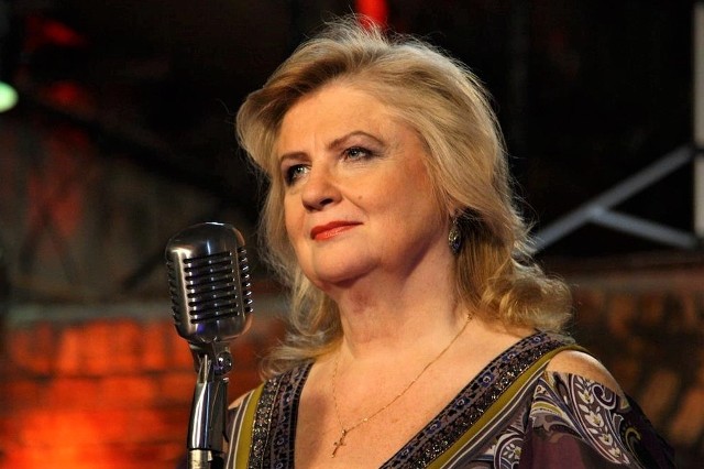 Stanisława Celińska przed mikrofonem zaistniała na festiwalu w Opolu w 1969 r. Aktorka otrzymała wtedy wyróżnienie
