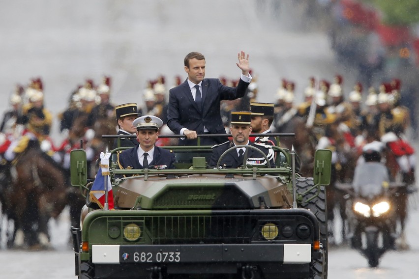 Francja: Emmanuel Macron zaprzysiężony na prezydenta. Inauguracja w Pałacu Elizejskim [ZDJĘCIA]