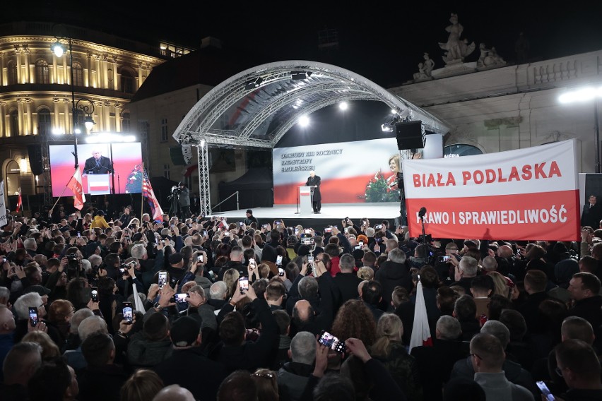 Jarosław Kaczyński podczas obchodów rocznicy katastrofy...