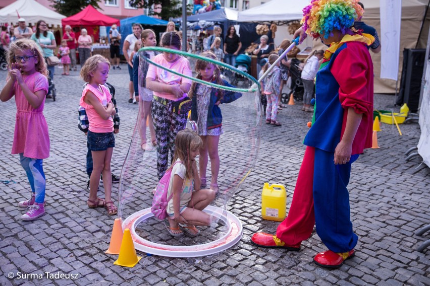 Jarmark odbywał się na Rynku Staromiejskim w Stargardzie.