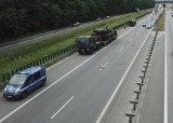 Wypadek na S3 pod Zieloną Górą. Bus zderzył się z wojskową ciężarówką. Wśród rannych są dzieci, które jechały na obóz sportowy