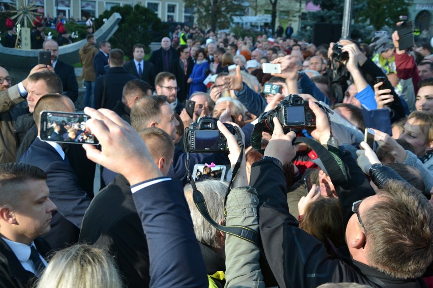 Prezydent Andrzej Duda spotkał się z mieszkańcami...